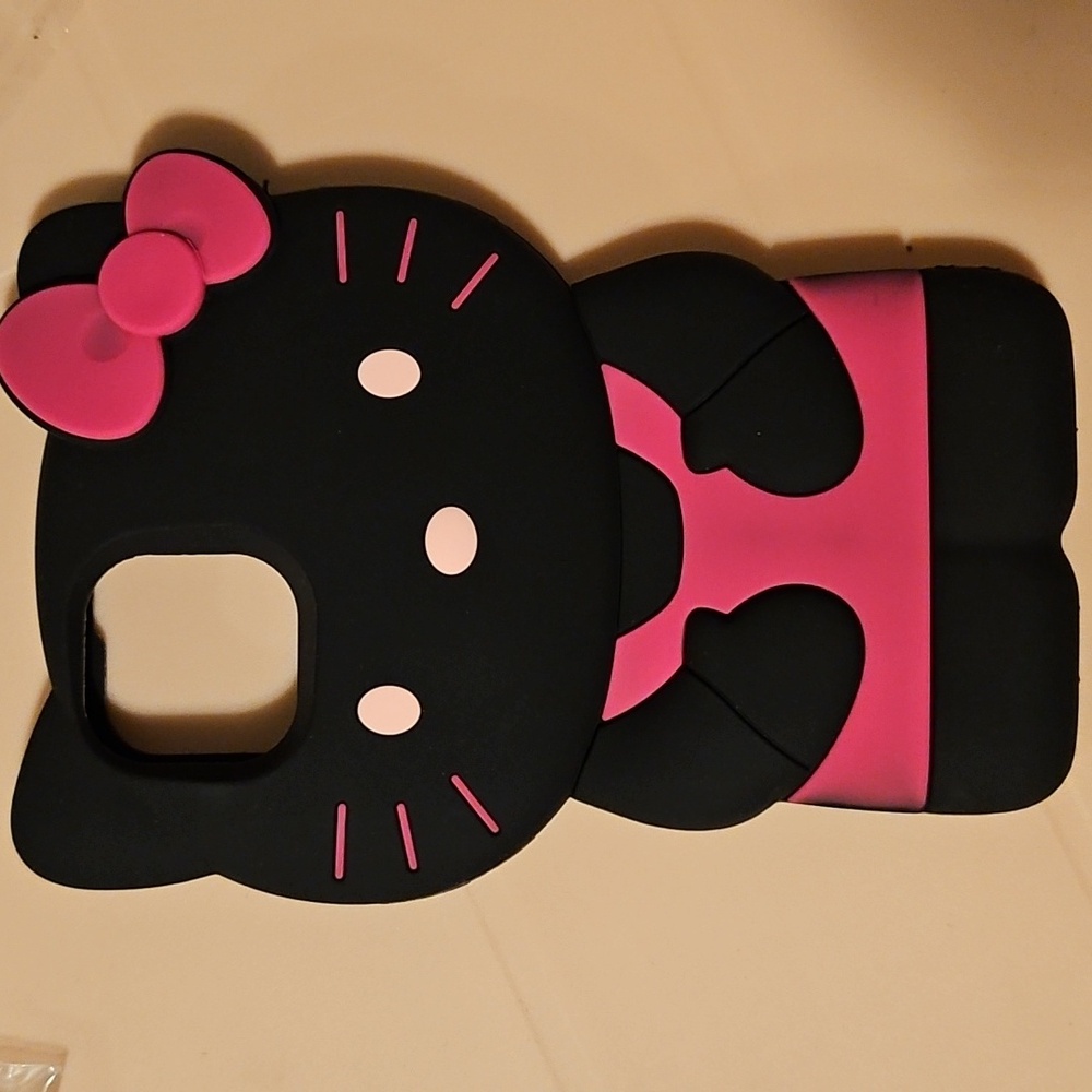 Black and Pink Cat-Shaped Phone Case IPhone 13. 3D Silicone. NEW!!